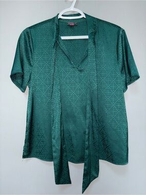 Vince Camuto Emerald Green Silky Short Sleeve Tie-Neck Dress Shirt Size S